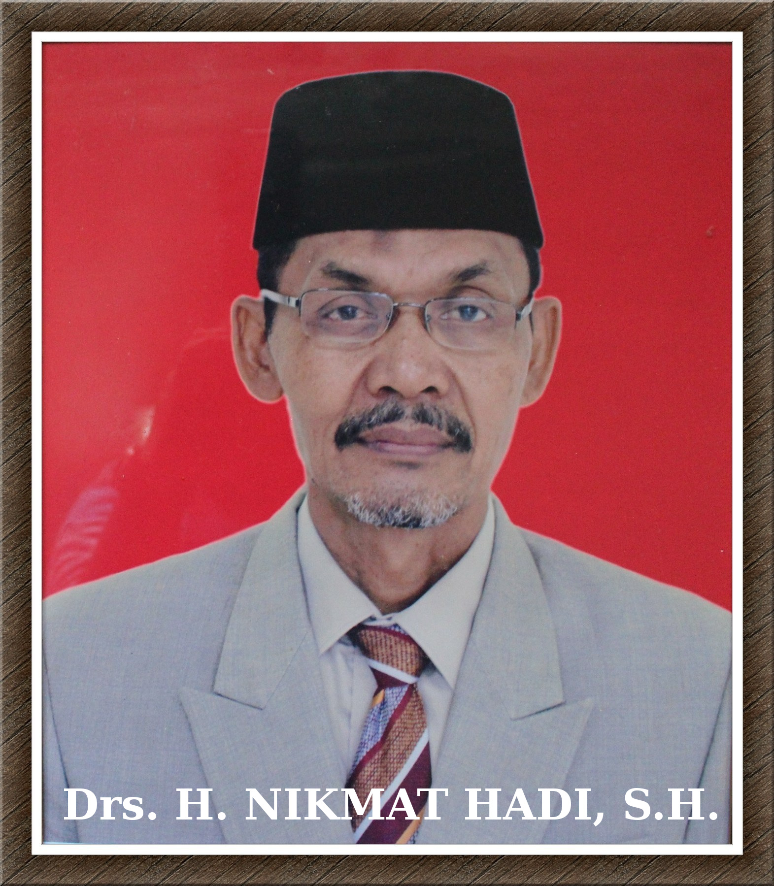 Drs. H. NIKMAT HADI S